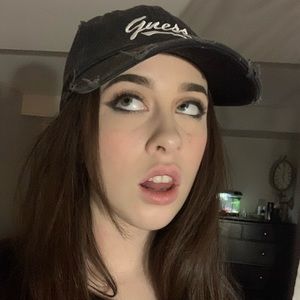 black ripped guess hat